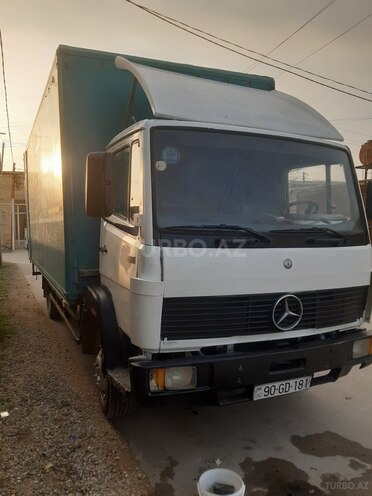 Mercedes  1995, 160,900 km - 6.2 l - Bakı