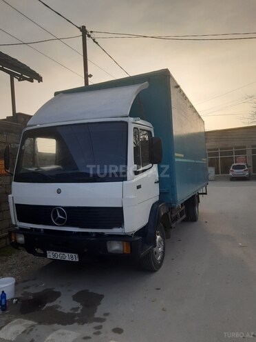 Mercedes  1995, 160,900 km - 6.2 l - Bakı