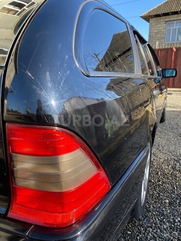 Mercedes C 240 1998, 460,000 km - 2.4 л - Lənkəran