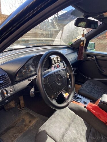 Mercedes C 240 1998, 460,000 km - 2.4 л - Lənkəran