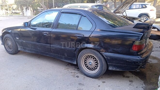 BMW 318 1997, 350,000 km - 1.8 l - Bakı