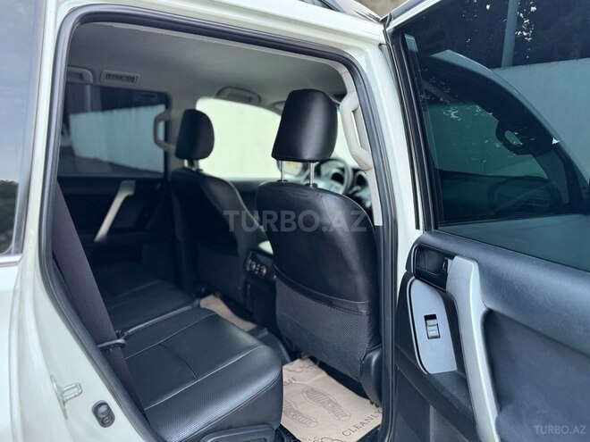 Toyota Land Cruiser Prado 2014, 181,000 km - 2.7 l - Bakı
