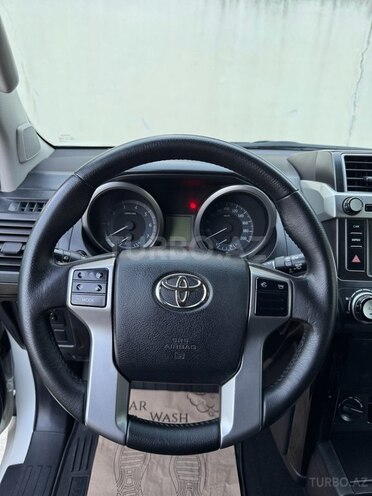 Toyota Land Cruiser Prado 2014, 181,000 km - 2.7 l - Bakı