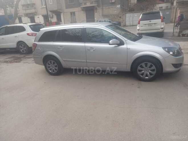 Opel Astra 2009, 265,000 km - 1.4 л - Bakı