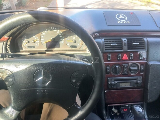 Mercedes E 220 d 2000, 402,346 km - 2.2 l - Bakı