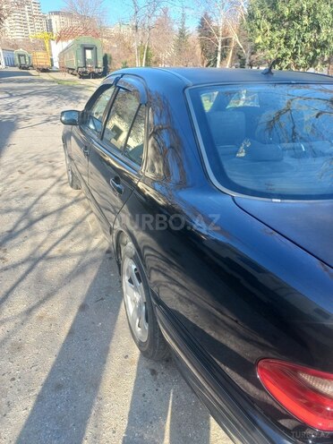 Mercedes E 220 d 2000, 402,346 km - 2.2 l - Bakı