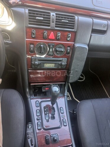 Mercedes E 220 d 2000, 402,346 km - 2.2 l - Bakı