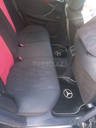 Mercedes E 220 d 2000, 402,346 km - 2.2 l - Bakı