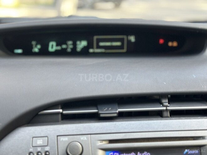 Toyota Prius 2015, 165,762 km - 1.8 l - Bakı
