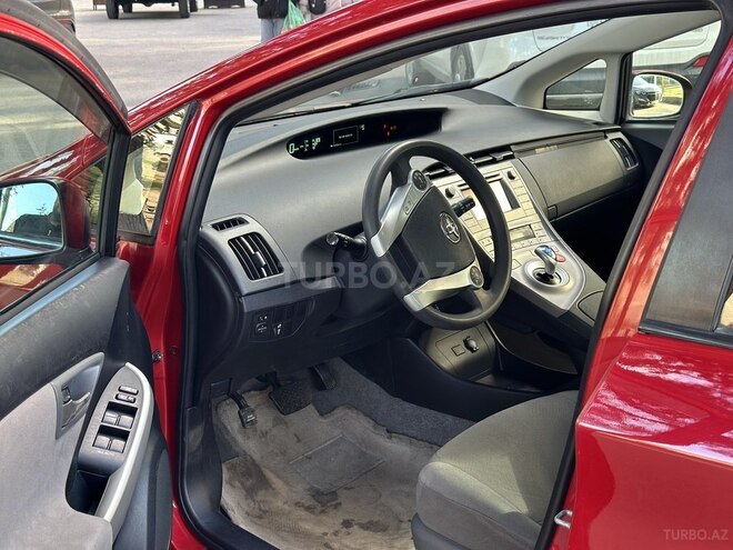 Toyota Prius 2015, 165,762 km - 1.8 l - Bakı