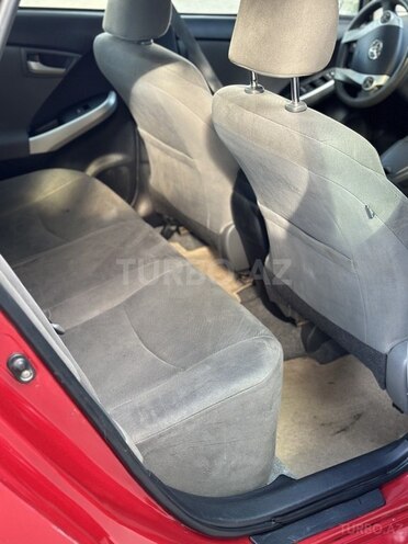 Toyota Prius 2015, 165,762 km - 1.8 l - Bakı