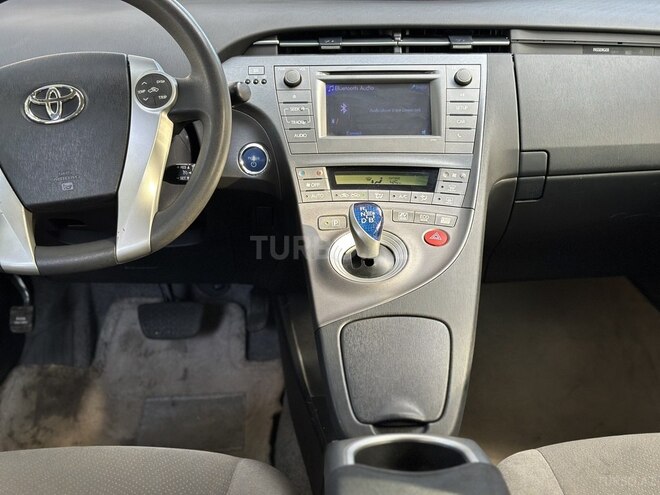 Toyota Prius 2015, 165,762 km - 1.8 l - Bakı