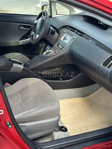 Toyota Prius 2015, 165,762 km - 1.8 l - Bakı
