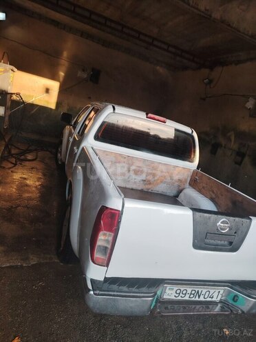 Nissan Navara 2014, 427,500 km - 2.5 l - Bakı