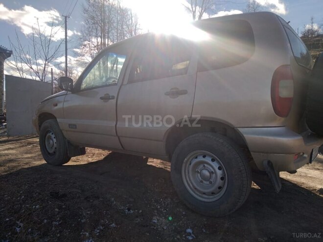 Chevrolet Niva 2006, 320,000 km - 1.7 л - Tovuz