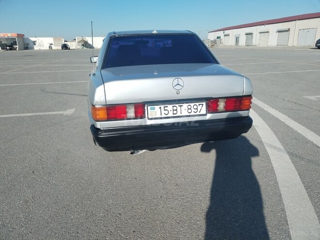 Mercedes 190 1990, 233,263 km - 2.0 l - Bakı