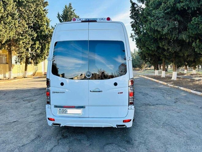 Mercedes Sprinter 315 2010, 421,412 km - 2.7 л - Qazax