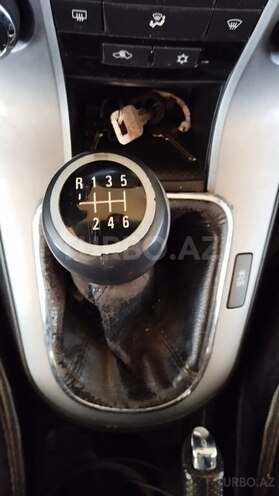 Chevrolet Cruze 2011, 248,054 km - 1.4 л - Qazax