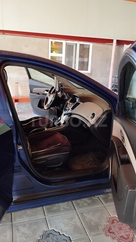 Chevrolet Cruze 2011, 248,054 km - 1.4 л - Qazax