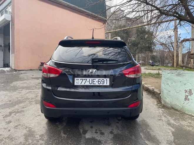 Hyundai ix35 2011, 220,000 km - 2.0 l - Bakı