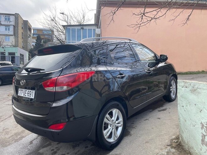 Hyundai ix35 2011, 220,000 km - 2.0 l - Bakı