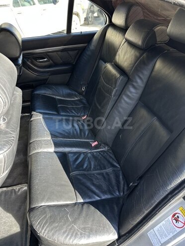 BMW 525 2002, 250,000 km - 2.5 l - Bakı