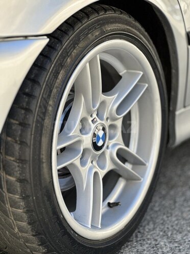 BMW 525 2002, 250,000 km - 2.5 l - Bakı