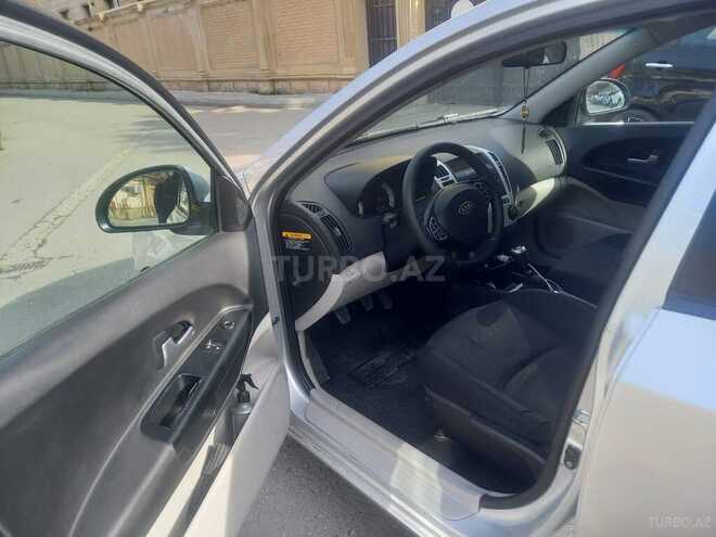Kia Ceed 2008, 270,000 km - 1.6 л - Bakı