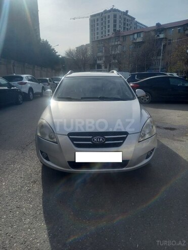 Kia Ceed 2008, 270,000 km - 1.6 л - Bakı
