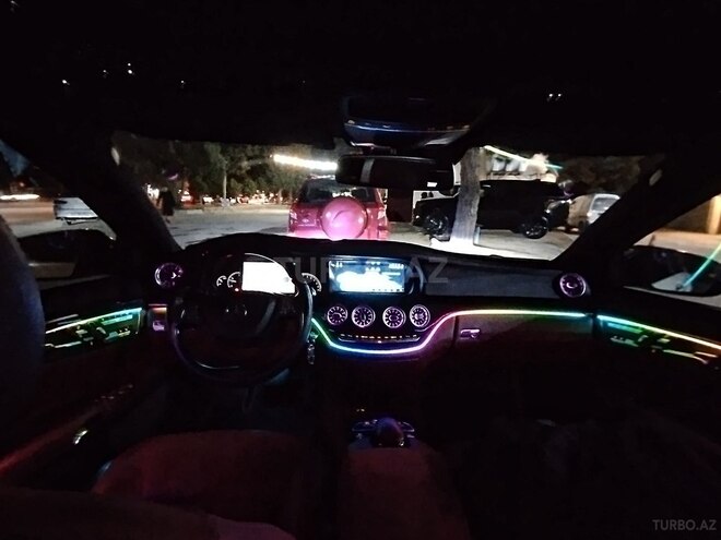 Mercedes S 500 2006, 256,500 km - 5.5 л - Bakı