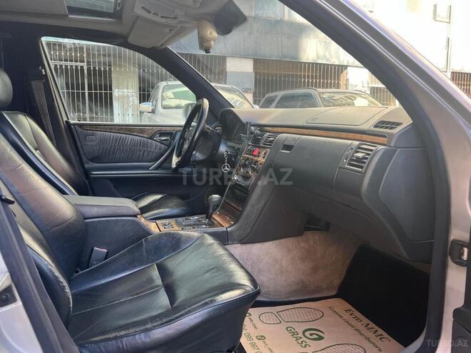 Mercedes E 230 1996, 155,000 km - 2.3 l - Bakı