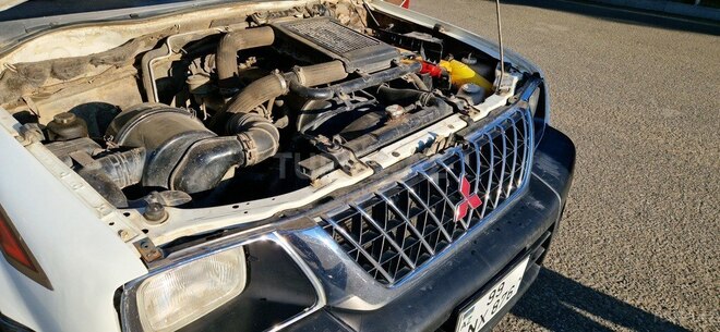 Mitsubishi L200 2003, 370,000 km - 2.5 l - Masallı