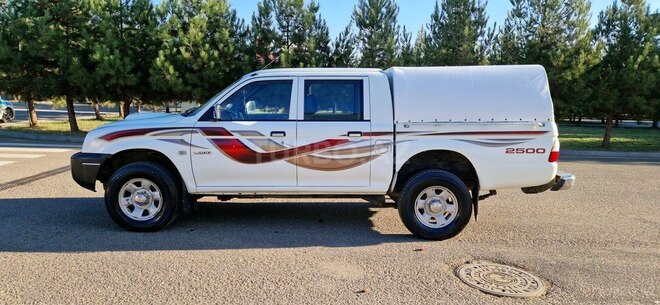 Mitsubishi L200 2003, 370,000 km - 2.5 l - Masallı