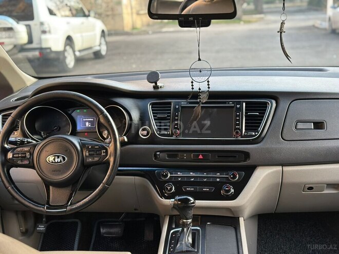 Kia Carnival 2016, 253,500 km - 2.2 l - Bakı