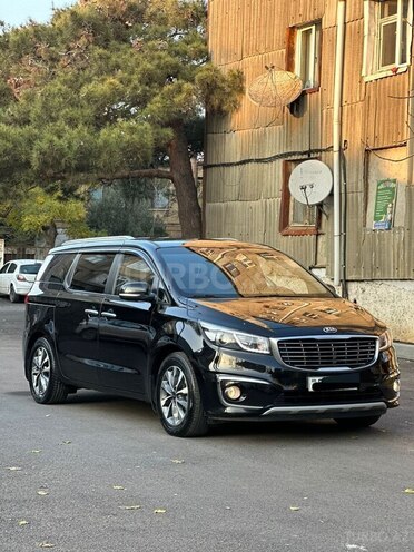 Kia Carnival 2016, 253,500 km - 2.2 l - Bakı