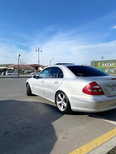 Mercedes E 320 2004, 280,000 km - 3.2 l - Xırdalan