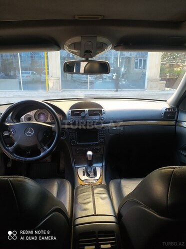 Mercedes E 320 2004, 280,000 km - 3.2 l - Xırdalan