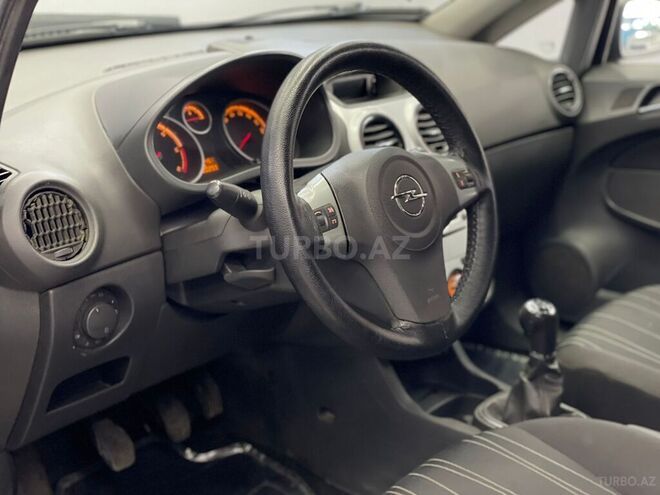 Opel Corsa 2009, 270,000 km - 1.3 l - Bakı