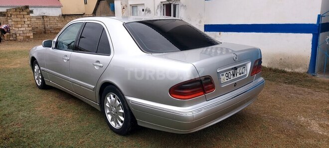 Mercedes E 220 d 1999, 280,000 km - 2.2 л - Masallı