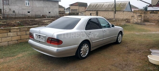 Mercedes E 220 d 1999, 280,000 km - 2.2 л - Masallı