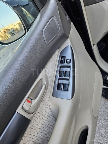 Toyota Land Cruiser Prado 2004, 170,000 km - 2.7 l - Bakı