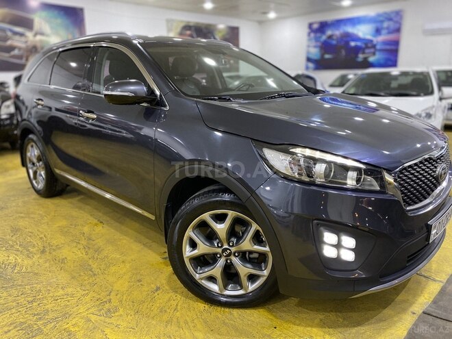Kia Sorento-11