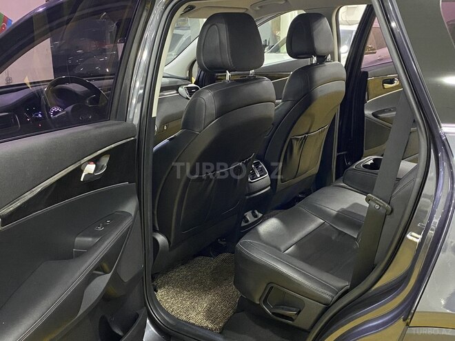 Kia Sorento-17