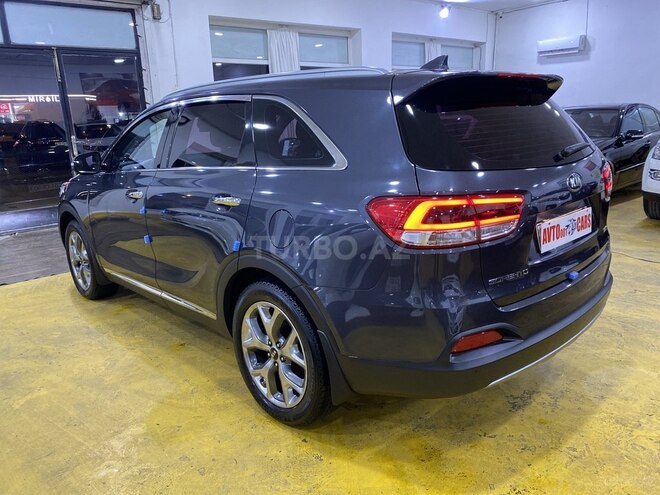 Kia Sorento-4
