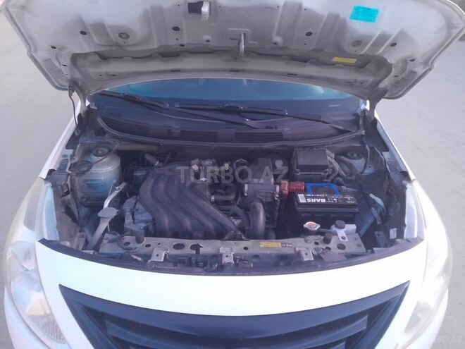 Nissan Sunny 2018, 267,890 km - 1.6 л - Bakı