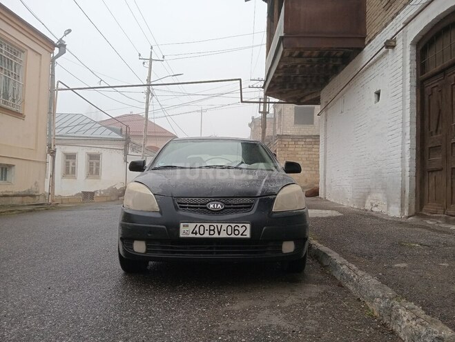 Kia Rio 2006, 292,582 km - 1.4 l - Quba