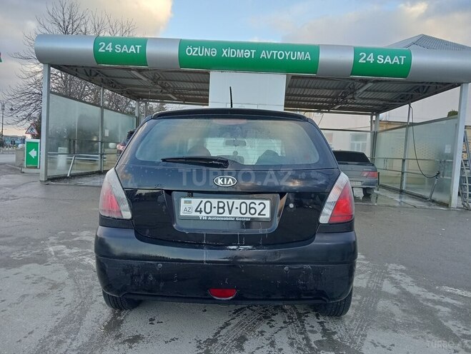 Kia Rio 2006, 292,582 km - 1.4 l - Quba