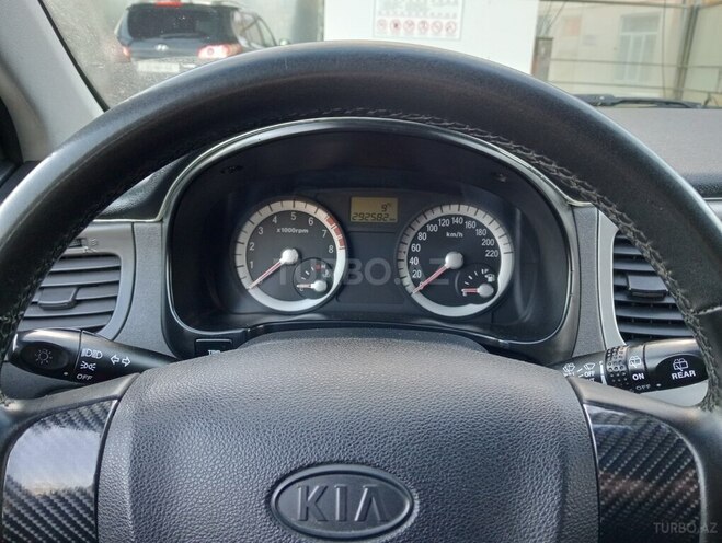 Kia Rio 2006, 292,582 km - 1.4 l - Quba