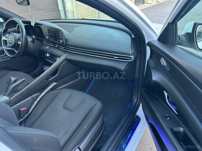 Hyundai Elantra 2022, 26,000 km - 1.6 l - Bakı
