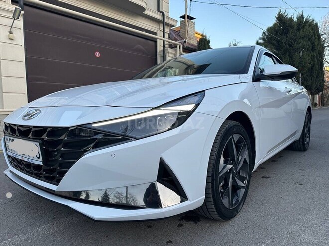 Hyundai Elantra 2022, 26,000 km - 1.6 l - Bakı